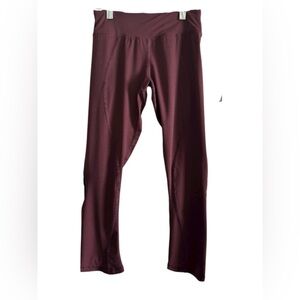 APL Athletic Propulsion Labs Burgundy The Perfect Capri XS